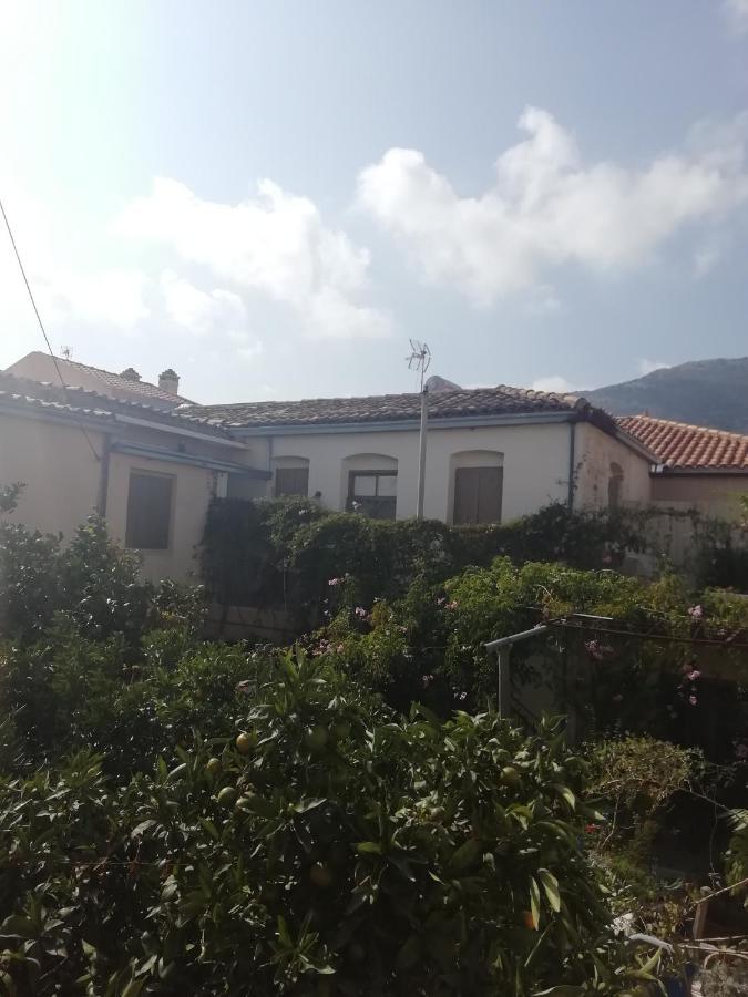 Apartmán "Eirini" Traditional House Creta Archanes, Αρχάνες Σπίτι Exteriér fotografie